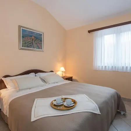 Viler Апартаменты *